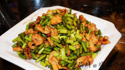 小满吃什么？苦菜当令，尝“三鲜”