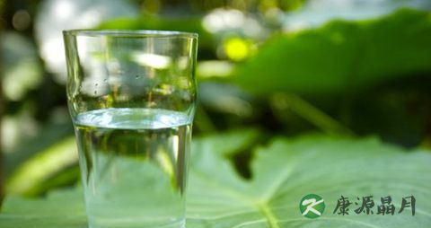 夏天喝水多少合适