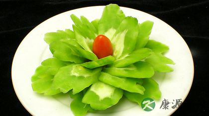 天气热胃口不好不妨吃点凉拌菜