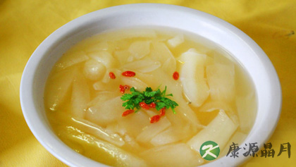夏季要注意防蜂