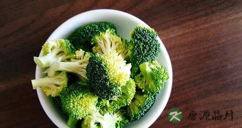 夏季防晒的方法