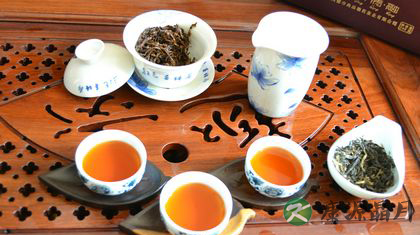 夏天喝红茶会上火吗
