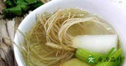 咽喉炎秋季吃什么好