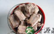 秋季养生食谱--莲藕排骨汤