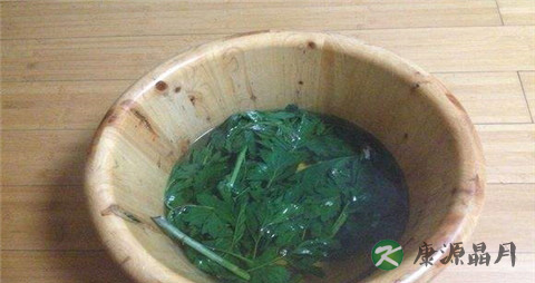 艾叶泡脚的方法