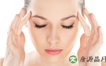 防治空调病:红糖姜汤+穴位按摩