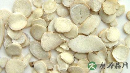 白芍性凉 具有补血养血之功效