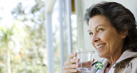 几种治疗痛风的简单方法