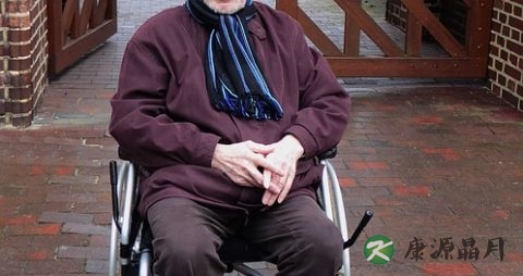 腰间盘突出与膨出的区别