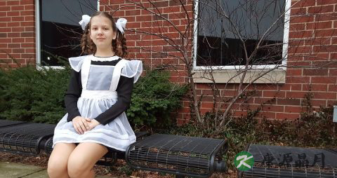 走进爱丽丝的小人国