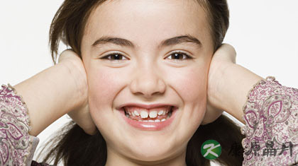 耳屎多是怎么回事