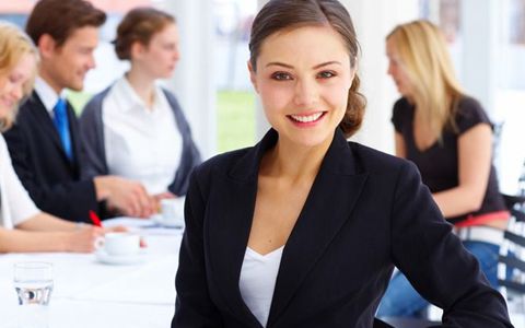 省钱又安全:女性12经络按摩美容法 省钱又安全:女性12经络按摩美容法