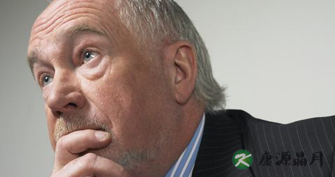 合谷内关足三里，日按一遍健全身