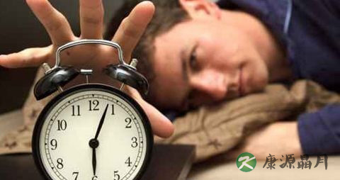 睡眠不足会诱发湿疹吗