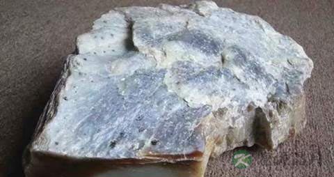 阳起石的药用价值_阳起石的副作用