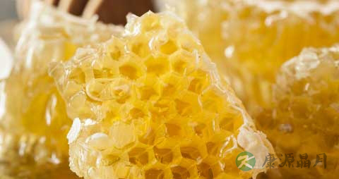 蜂蜜的药用价值_蜂蜜的副作用