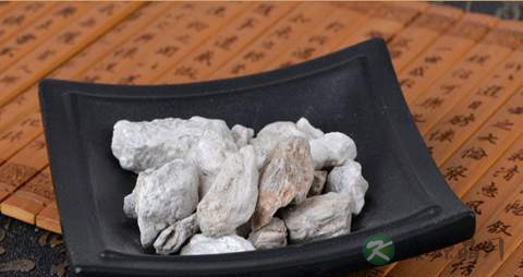 阳起石的药用价值_阳起石的副作用
