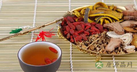 喝中药可以吃枣和桂圆吗