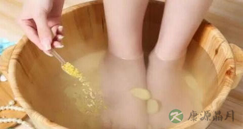 泡脚每天应该泡多久