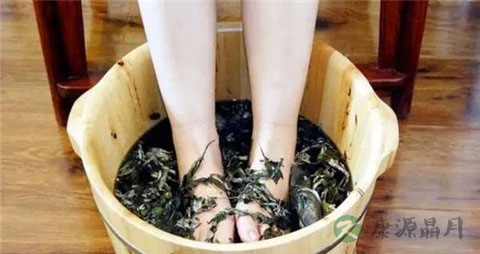 艾叶泡脚能治脚气吗