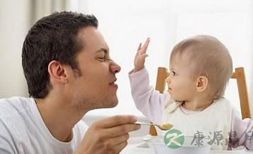 婴幼儿得胃病竟是嘴对嘴喂食所致