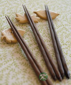 餐具多久换一次才健康? 餐具多久换一次才健康?