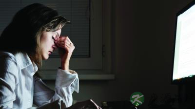 不能不改的九大毁容恶习 不能不改的九大毁容恶习