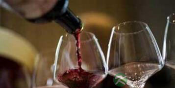 哪些人不能喝红酒 4种人喝红酒如毒 哪些人不能喝红酒 4种人喝红酒如毒