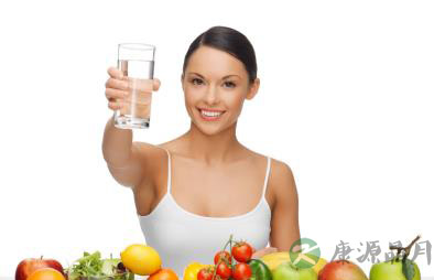 提醒!喝水少易引发的五种病 提醒!喝水少易引发的五种病