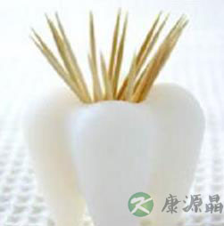 惊！不正确使用牙签易惹四大危害