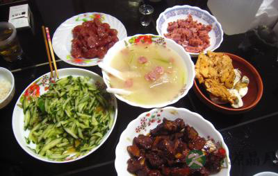 饭桌上的事!当心吃不好患癌 饭桌上的事!当心吃不好患癌