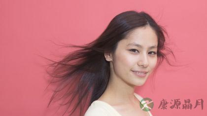 头发少怎么办？10招还你浓密黑发