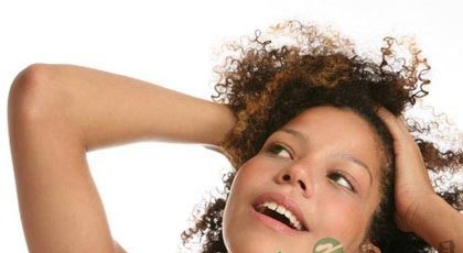 五个坏习惯让你不停地脱发 五个坏习惯让你不停地脱发