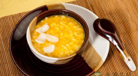 养生揭秘 清晨空腹喝什么最健康