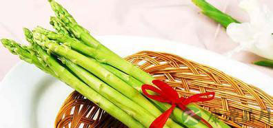 西兰花加热致癌 6食物别放微波炉