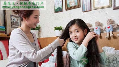 梳头按摩养生保健法