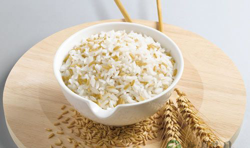 不吃早饭会惹上8大危险疾病 不吃早饭会惹上8大危险疾病