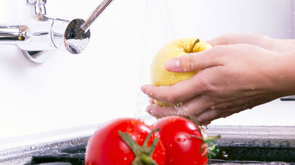 家常蔬果清洗有讲究