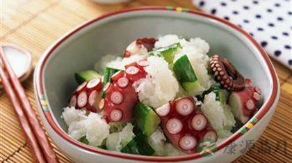 暴雨后 饮食需谨慎