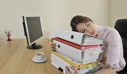 老熬夜？来看看睡眠不足20个危害！