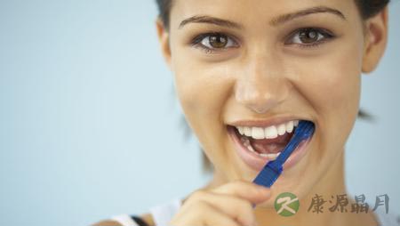 不吃早饭胃遭殃 晨起6件事或惹病