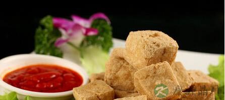 吃变质食物危害 警惕4种臭味食物 吃变质食物危害 警惕4种臭味食物