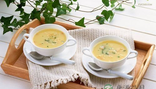 养生揭秘 清晨空腹喝什么最健康