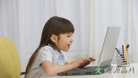 别宅在电子屏前 瑞珠护眼过大年