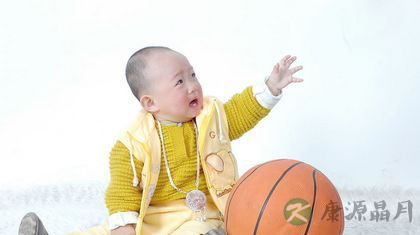 小孩发烧，教你八招从容应对