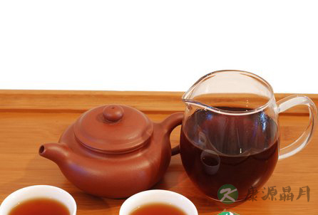 普洱茶生茶好还是熟茶好？两者功效对比