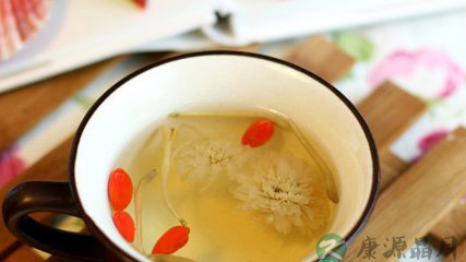 夏季上火喝什么？10款凉茶适合体寒女性