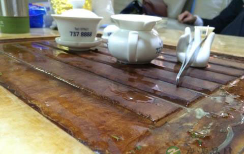 竹梅茶具有清热生津作用功效