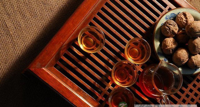 去脂的乌梅普洱茶