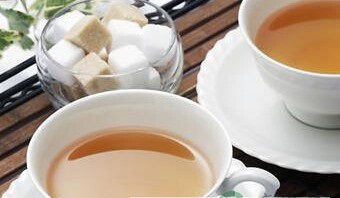 夏季养生 多喝养生茶有疗效
